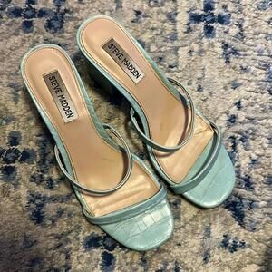 Stylish Steve Madden Aqua Heeled Sandals